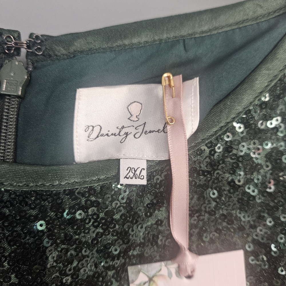 Dainty Jewells Green Sequin Midi Dress - Picture 2 of 4